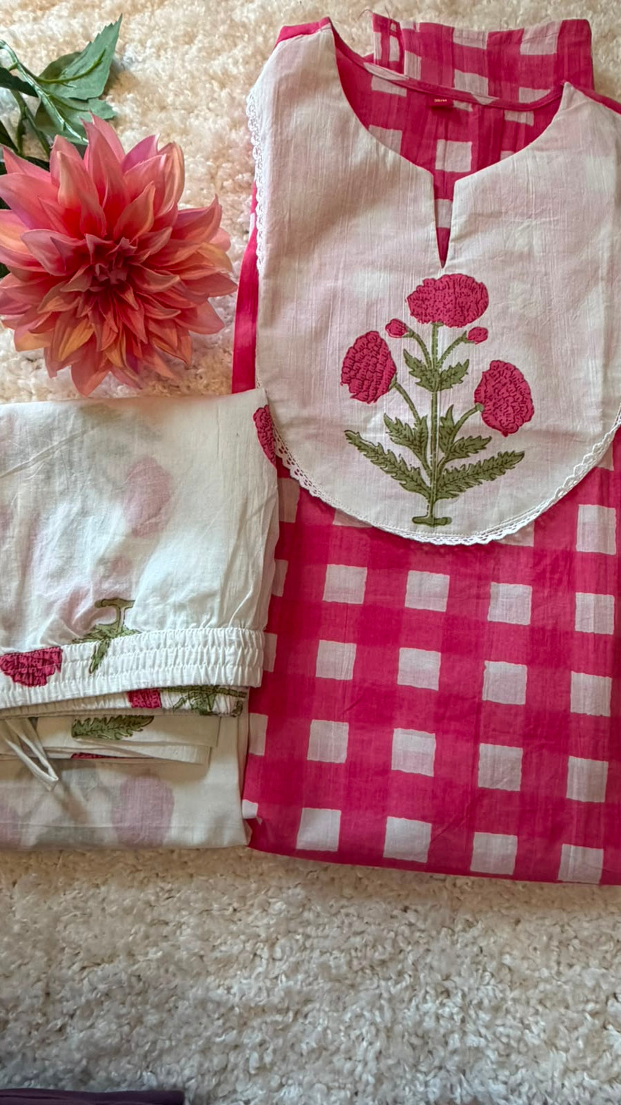 Co-ord Set With Elegant Floral Print Detailing